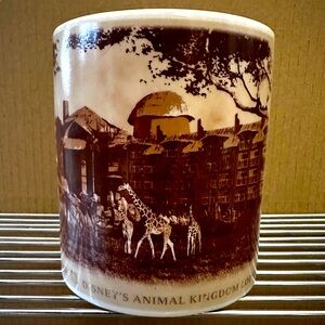Exclusive - Disney's Animal Kingdom Lodge - Large Mug - Gold Text 4.5"